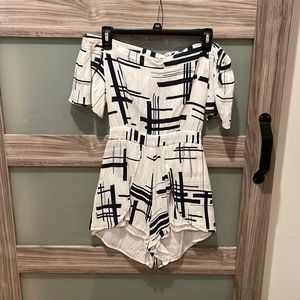 Blush Boutique off the shoulder Romper.  Size S.